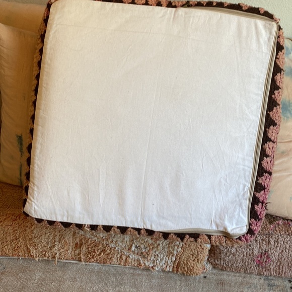 Vintage Moroccan floor cushion baby pink UNSTUFFED - Picture 5 of 5